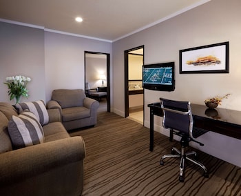 Junior Suite, 1 King Bed, Non Smoking
