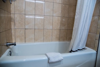 Studio Suite, 1 King Bed, Non Smoking