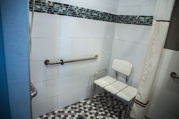 Room, 1 King Bed, Accessible