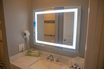 Room, 1 King Bed, Accessible
