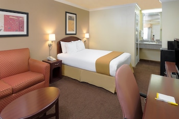 Standard Room, 1 King Bed