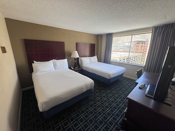 Standard Double Room (Double Double City View)