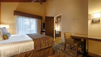 Standard Room, Multiple Beds, Non Smoking, Balcony