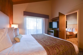 Standard Room, Multiple Beds, Non Smoking, Balcony