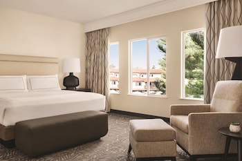 Presidential Suite, Multiple Beds, Pool View
