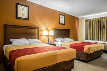 Room, 2 Queen Beds, Accessible, Non Smoking (Mobility Accessible)