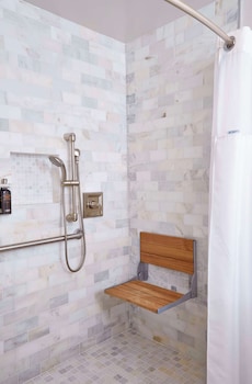 Apartment, 1 Bedroom, Accessible, Kitchen