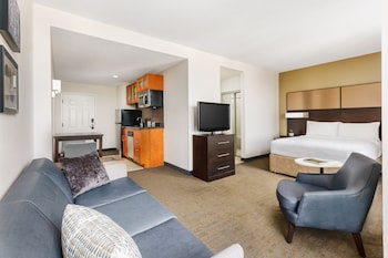 Studio, 1 Queen Bed