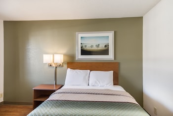 Studio, 1 Queen Bed, Non Smoking