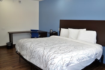 Standard Room, 1 King Bed, Accessible