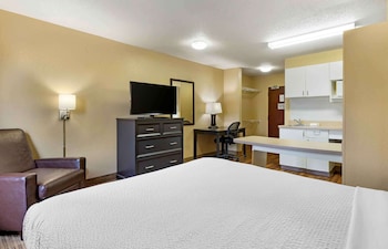Studio, 1 Queen Bed, Accessible, Non Smoking
