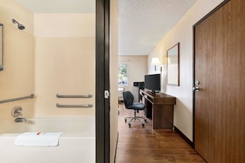 Double Room, 2 Double Beds