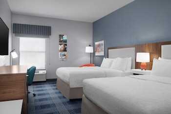 Two queen beds non smoking