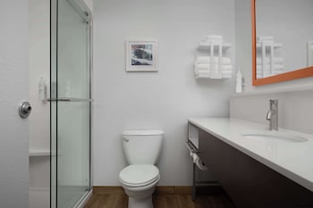 Room, 1 King Bed, Accessible