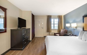 Studio, 1 Queen Bed, Non Smoking
