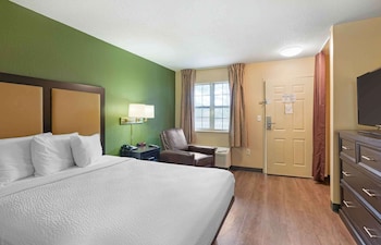 Studio, 1 Queen Bed, Accessible, Non Smoking