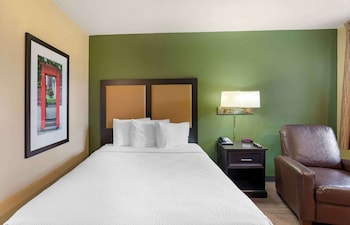 Studio, 1 Queen Bed, Accessible, Non Smoking