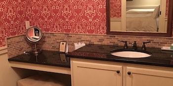 Premium Apartment