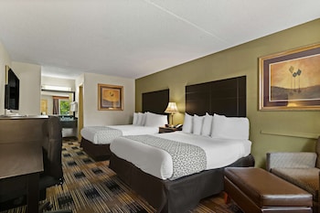 Standard Room, 2 Queen Beds, Non Smoking, Refrigerator & Microwave
