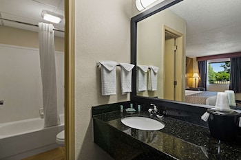 Standard Room, 2 Queen Beds, Non Smoking, Refrigerator & Microwave