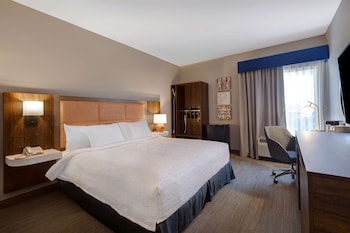 One King Bed, Non-Smoking, Accessible