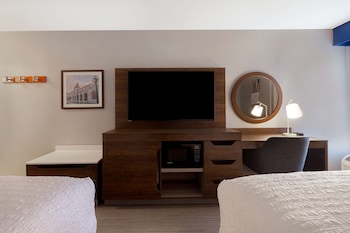 Two double beds non smoking