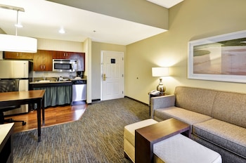 Suite, 2 Queen Beds, Non Smoking