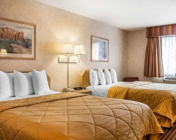 Standard Room, 2 Queen Beds, Non Smoking