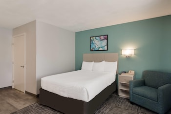 Room, 1 Queen Bed, Accessible, Non Smoking (Accessible Tub)