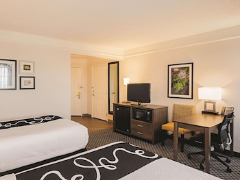 Room, 2 Double Beds, Accessible, Non Smoking (Mobility/Hearing Impaired Accessible)