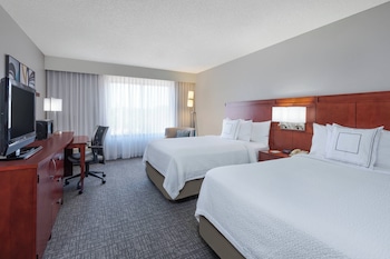 Room, Multiple Beds
