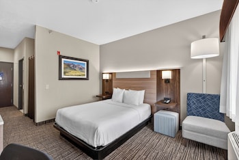 Standard Room, 1 Queen Bed, Accessible, Bathtub