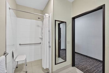 Standard Room, 2 Queen Beds, Accessible, Non Smoking