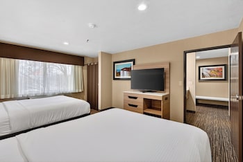 Family Room, Multiple Beds, Non Smoking, Refrigerator & Microwave