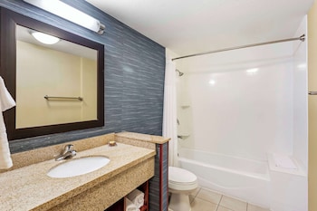 Standard Room, 2 Queen Beds, Non Smoking, Refrigerator (Larger Room;with Sofabed)