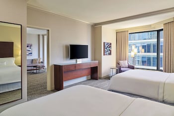 Deluxe Suite, 2 Double Beds