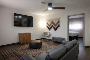 Premium Suite, Mountain View