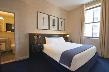 Suite, 1 King Bed with Sofa bed (Tribeca)