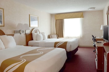 Standard Room, 2 Queen Beds, Non Smoking