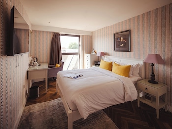 Double Room (Graduates)