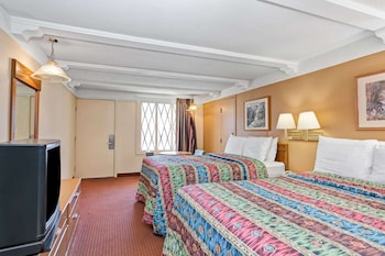 Room, 2 Double Beds, Smoking