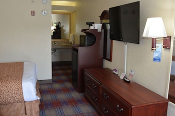 Room, 2 Queen Beds, Accessible, Non Smoking (Mobility Accessible)