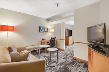 Room, Multiple Beds (Mobility/Hearing Access, Roll-In Shwr)