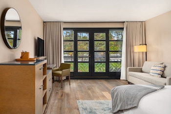 Premier Room, 1 King Bed