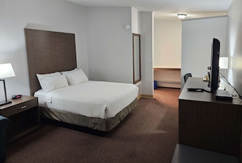 Room, 1 Queen Bed, Smoking (External Access Building)