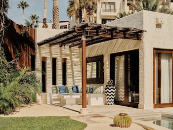 One Bedroom Oceanfront Villa