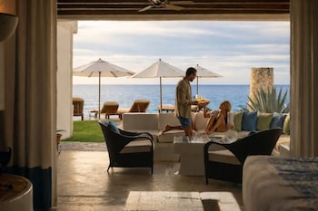 Ocean Front  Double with Two Queen Size Bed Junior Suite