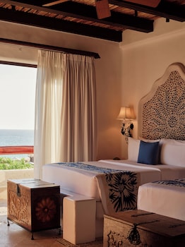 Three Bedroom Oceanview Suite
