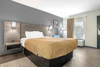 Standard Room, 1 Queen Bed, Non Smoking