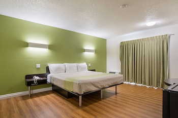 Standard Room, 1 King Bed, Non Smoking, Refrigerator & Microwave